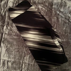 Lularoe OS Black and White Leggings